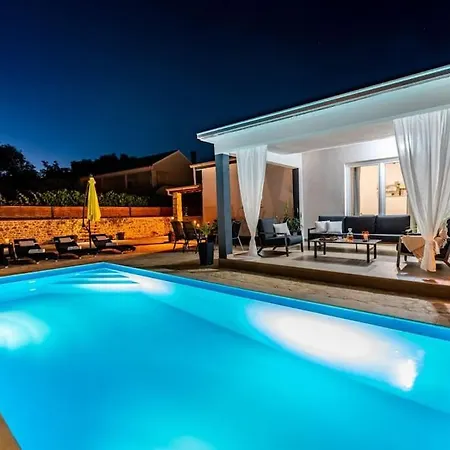 Villa Lena *